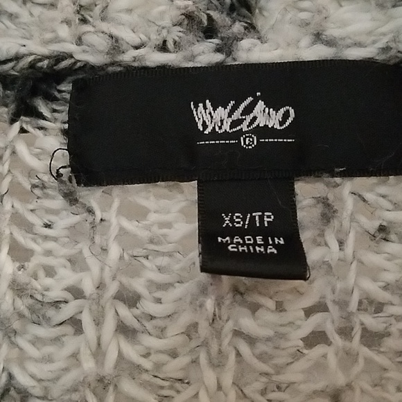 Mossimo Long Sweater - Picture 3 of 4